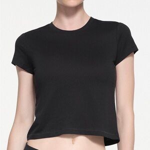 NWT SKIMS RELAXED TEES SHRUNKEN T-SHIRT - Size XS | Onyx